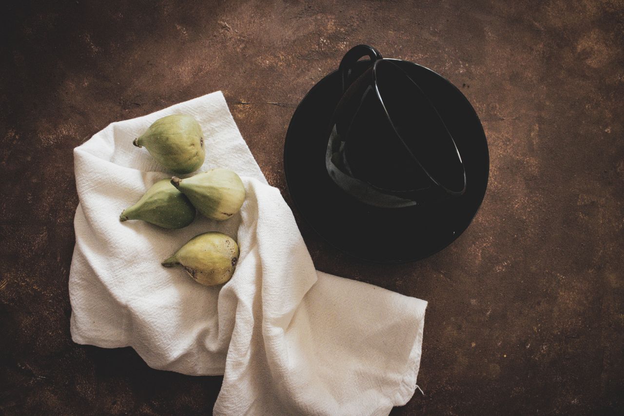 Sea Salt & Fig — fresh scented candle